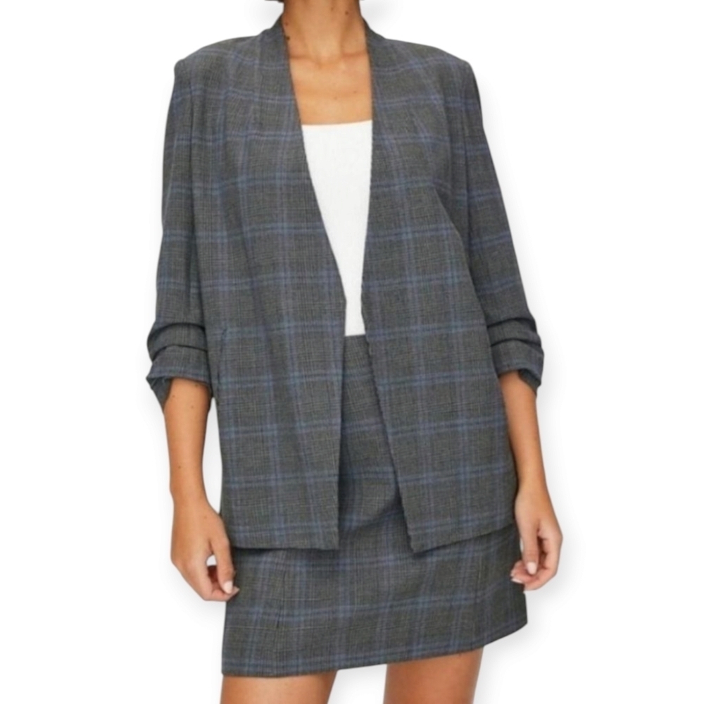Aritzia Babaton Power Hip Blazer Macauley Glencheck Gray Blue Plaid Size 0